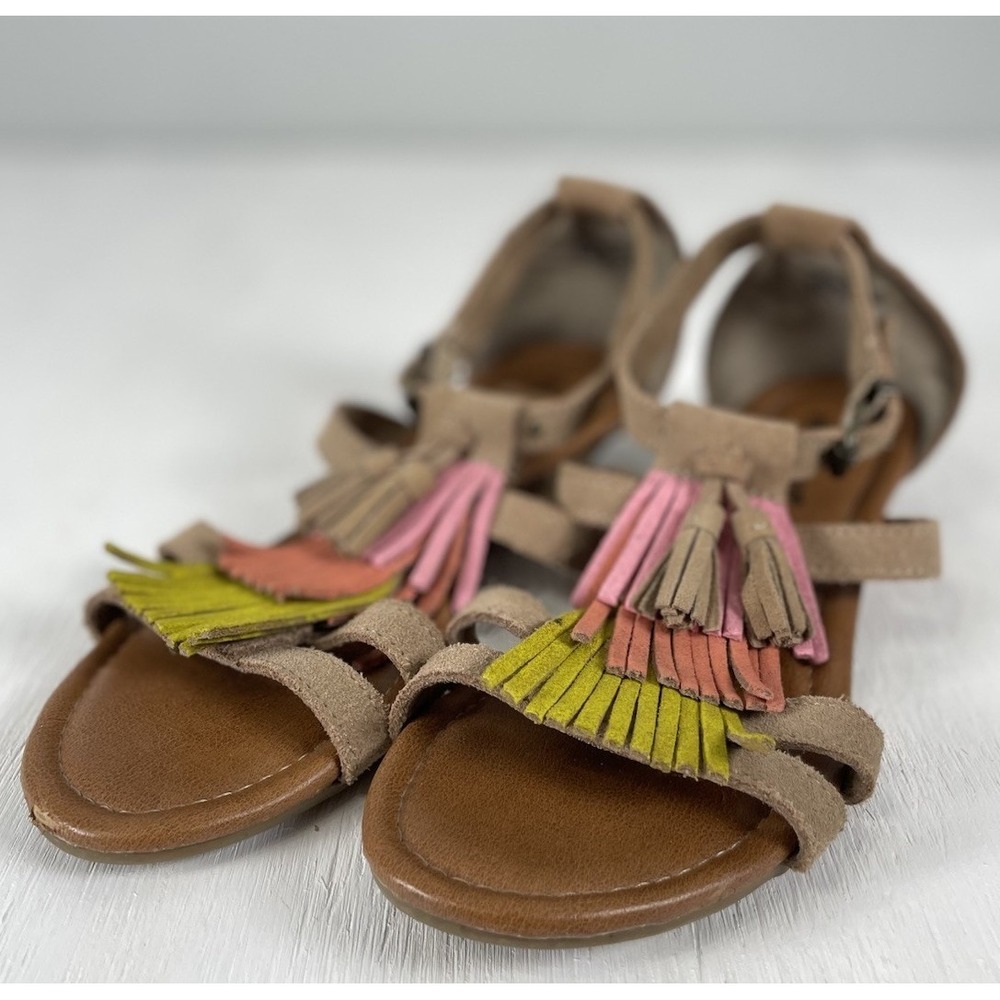 Minnetonka Womens Sz 8 Fringe Colorful Leather Sandals Moccasins Gladiator 71609